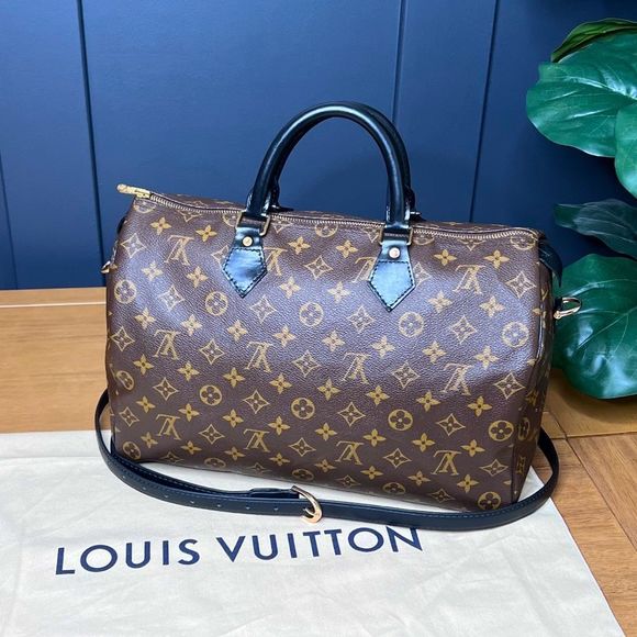 COPY - 💯 AUTH Louis Vuitton Speedy 35 custom My World Tour bag - Picture 2 of 14